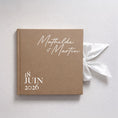Charger l'image dans la visionneuse de la galerie, Livre d’or mariage graphique audacieux avec ruban satin