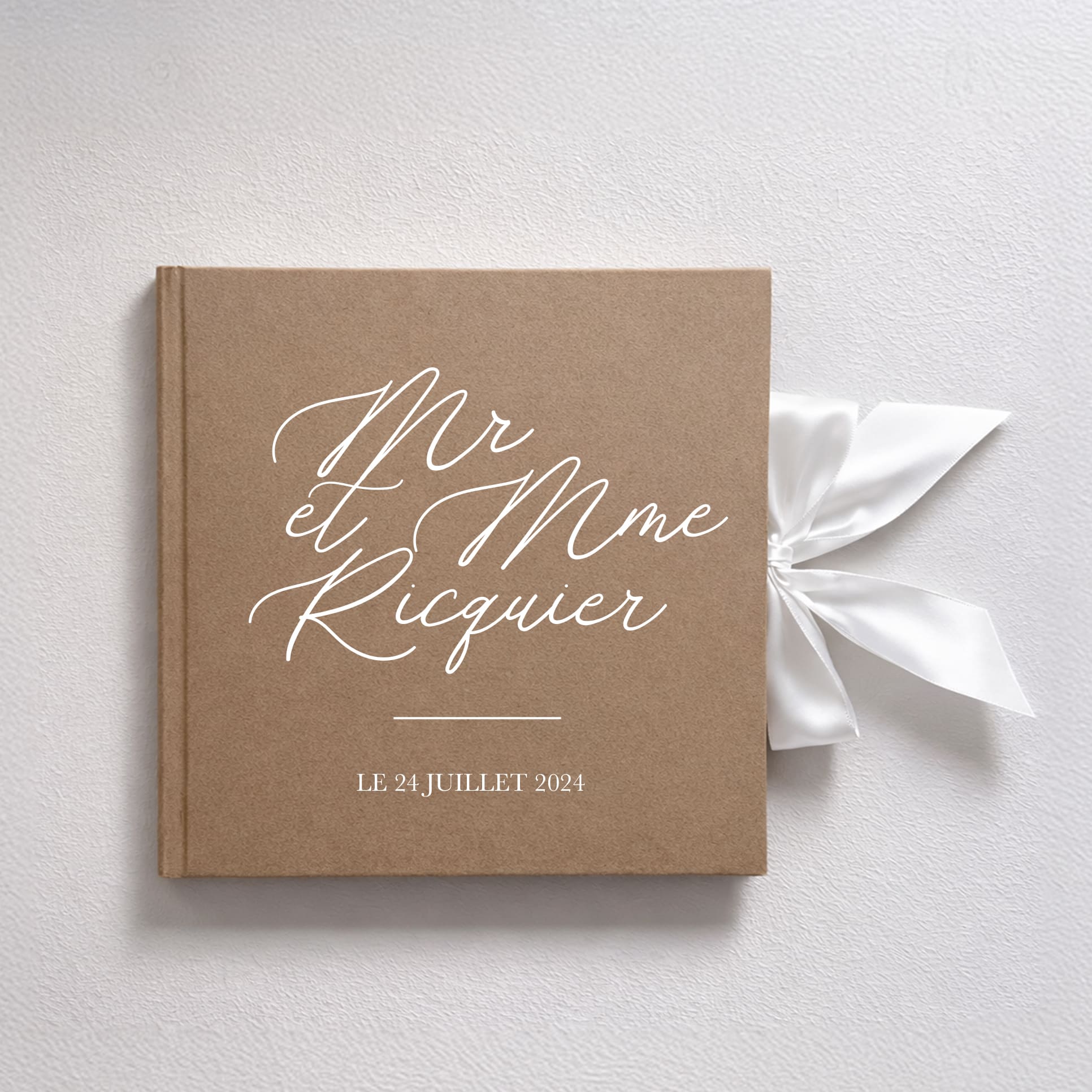 Livre d’or mariage modern romance en papier blanc