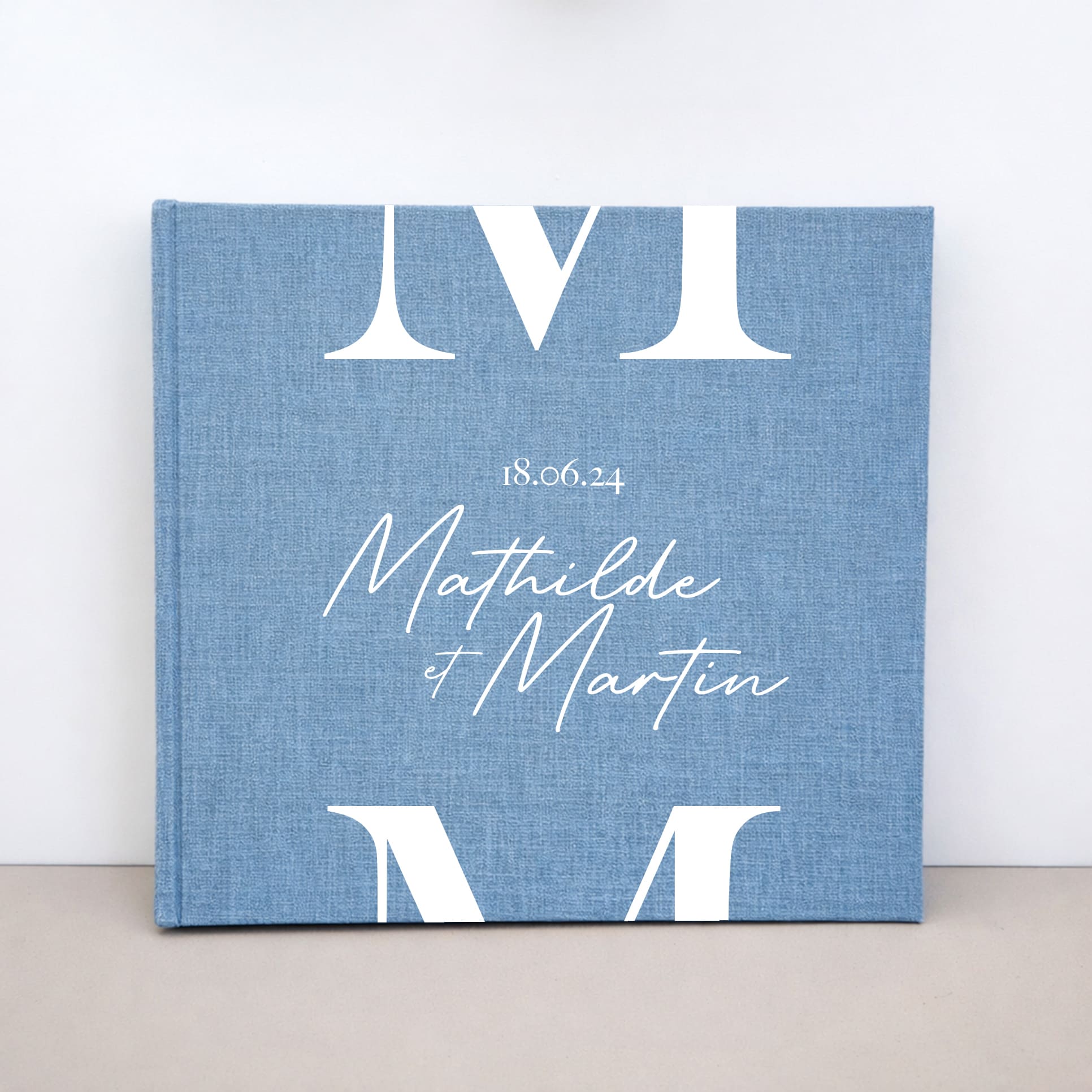 Livre d’or mariage monogramme chic en lin