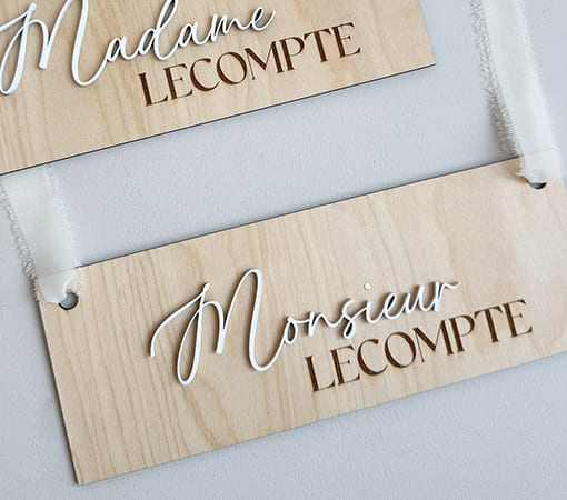 Panneaux décoration chaises des mariés personnalisés pour mariage