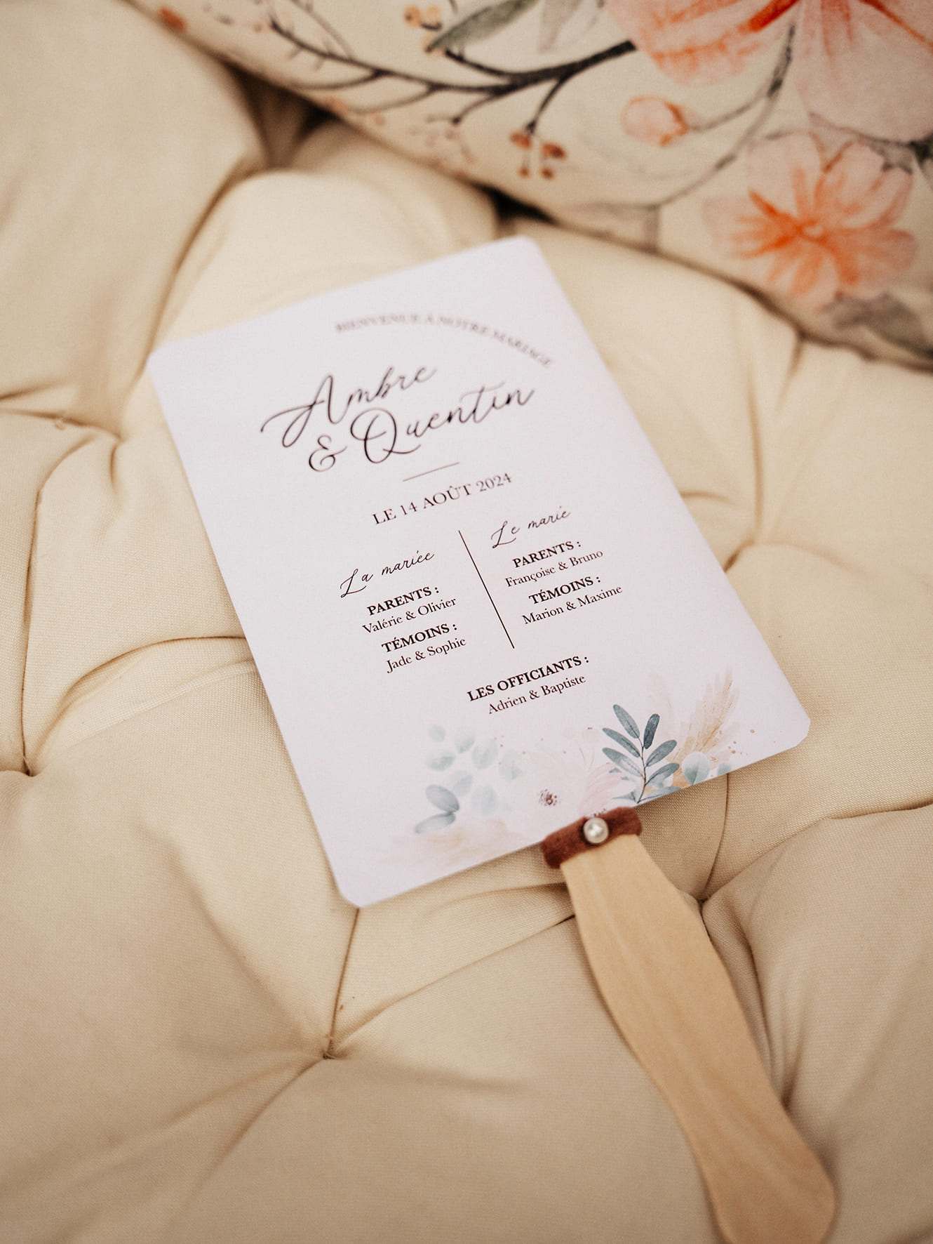 Découvrez ici un aperçu de nos créations, chaque réalisation est pensée afin de transformer vos idées en une décoration personnalisée unique et originale. Imaginons ensemble les éléments qui contribueront à faire de votre journée un moment inoubliable, où chaque détail aura été pensé pour vous.